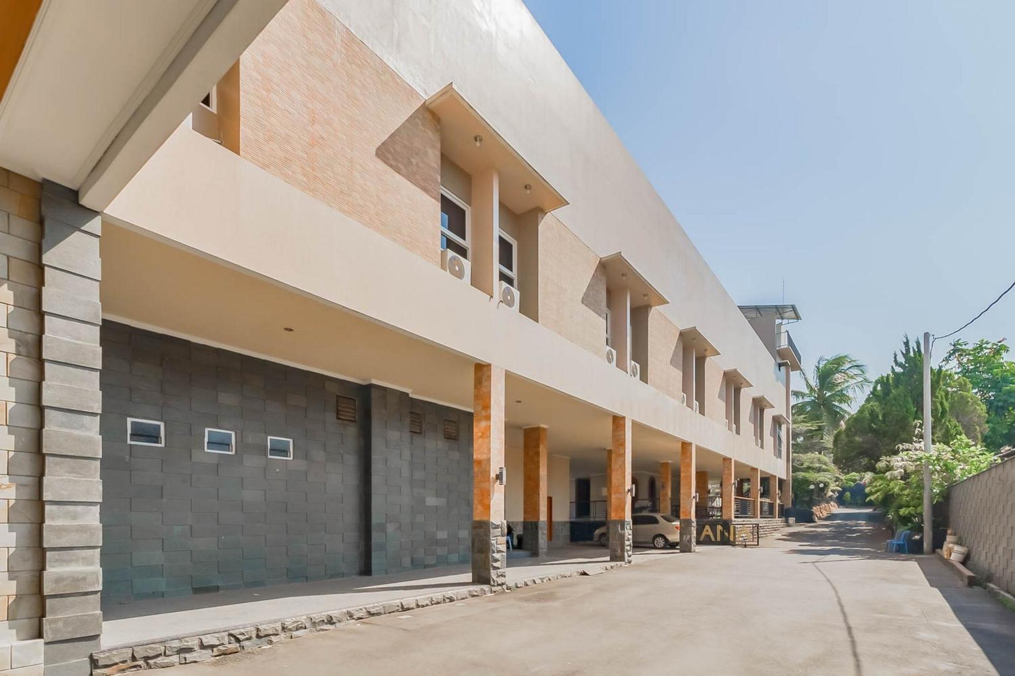 Reddoorz Resort Premium @ Sangkan Hurip Kuningan Ngoại thất bức ảnh