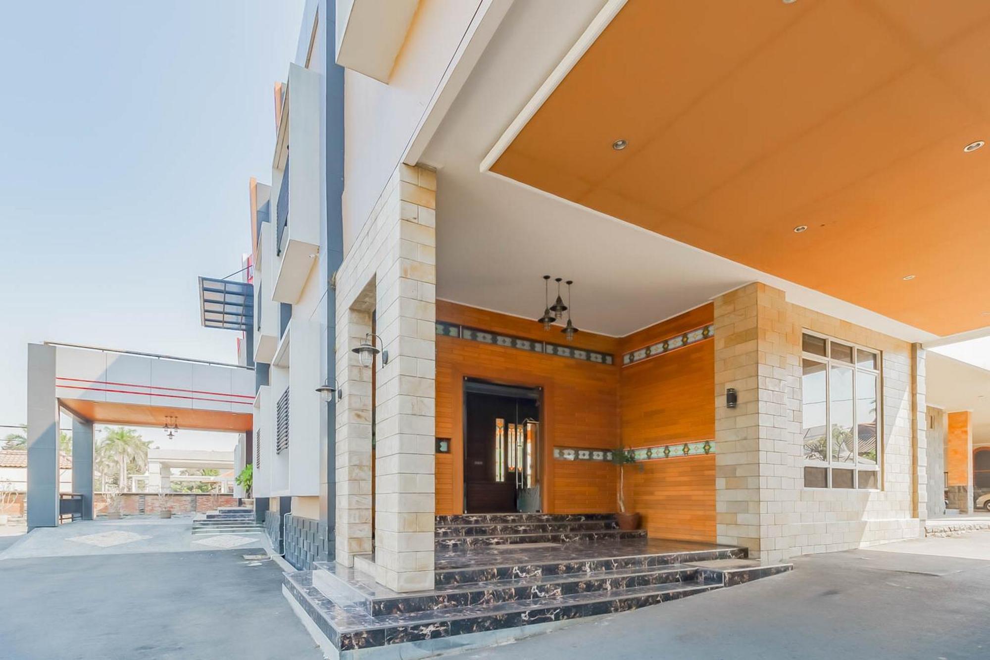 Reddoorz Resort Premium @ Sangkan Hurip Kuningan Ngoại thất bức ảnh
