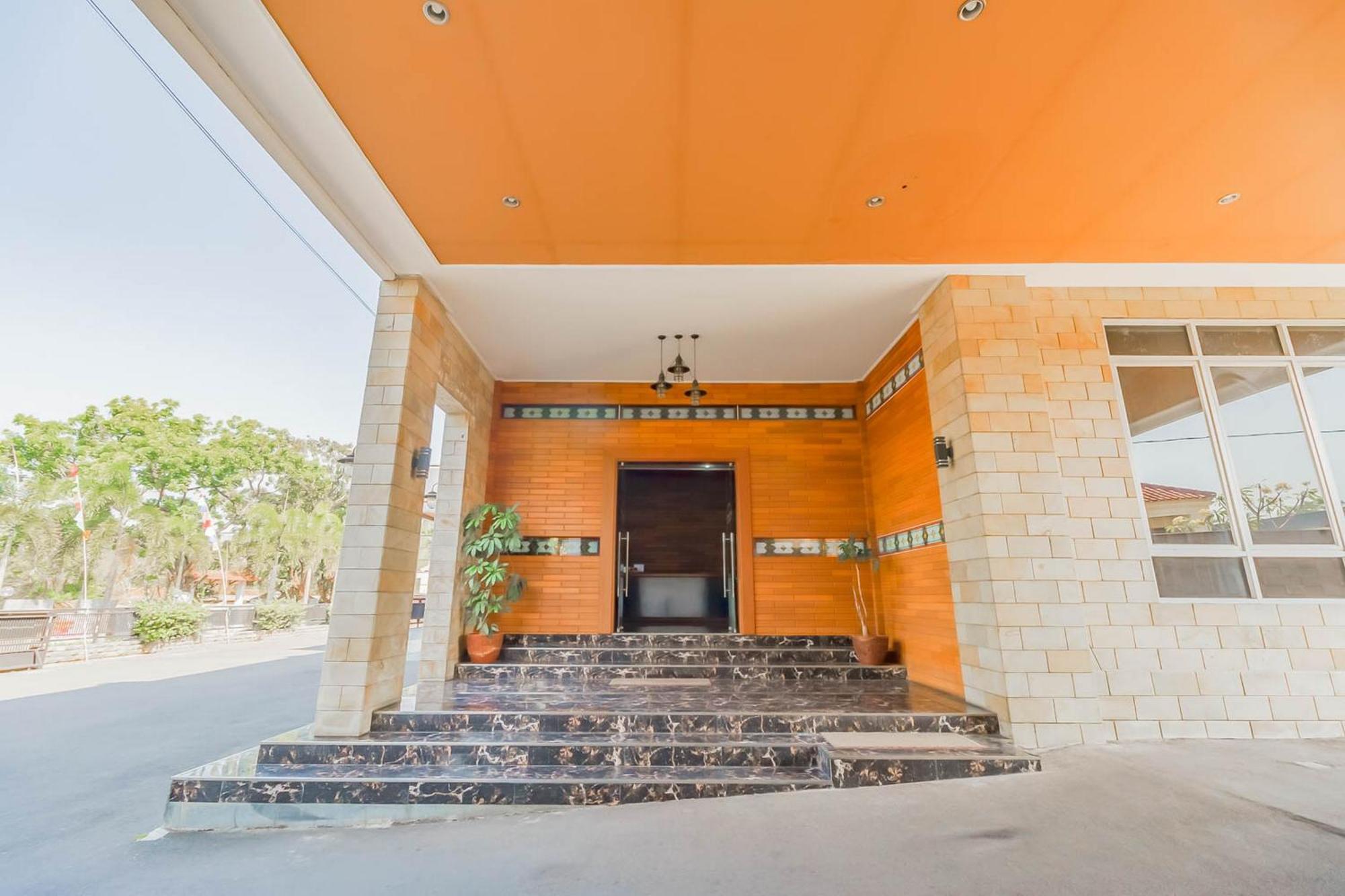 Reddoorz Resort Premium @ Sangkan Hurip Kuningan Ngoại thất bức ảnh