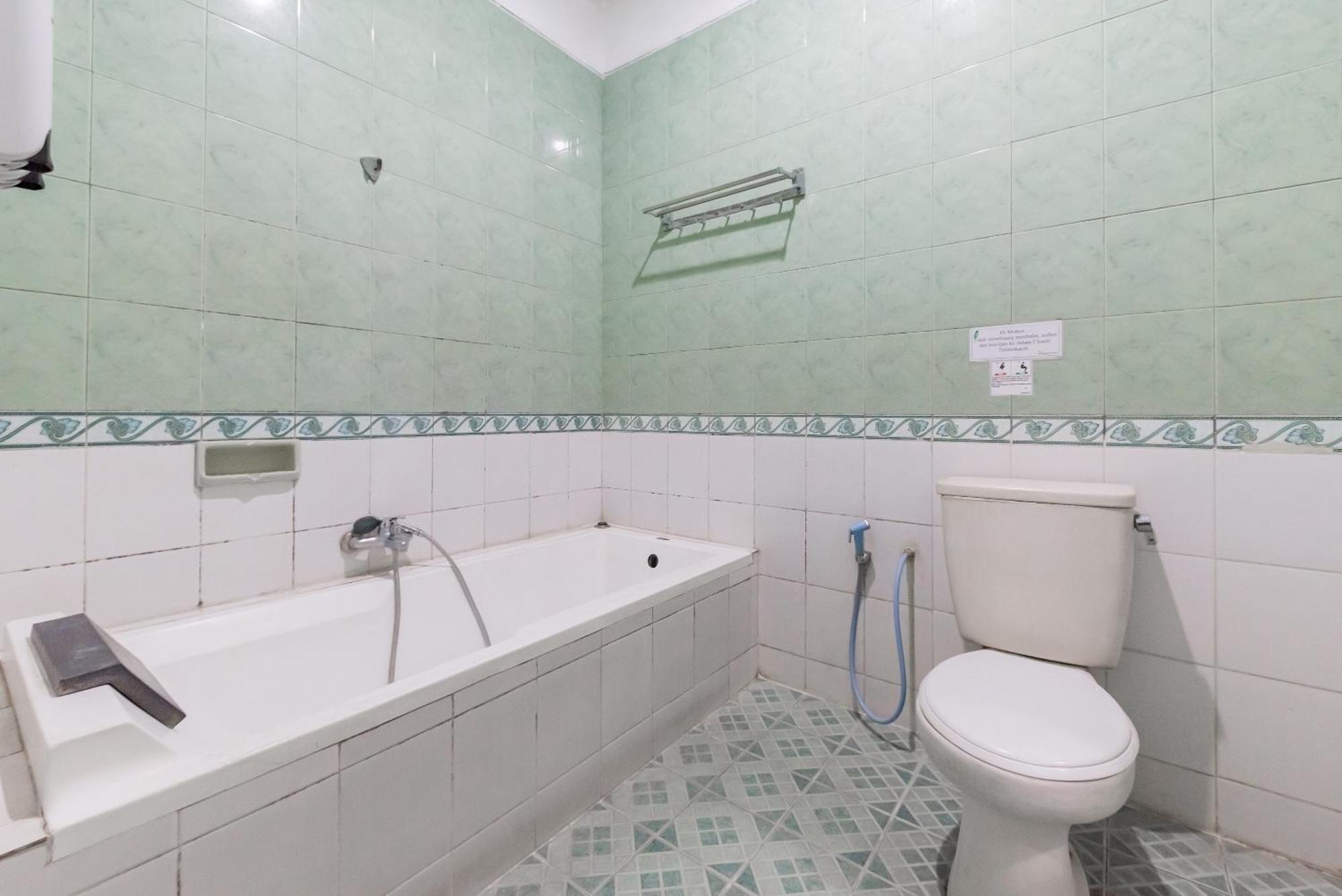 Reddoorz Resort Premium @ Sangkan Hurip Kuningan Ngoại thất bức ảnh