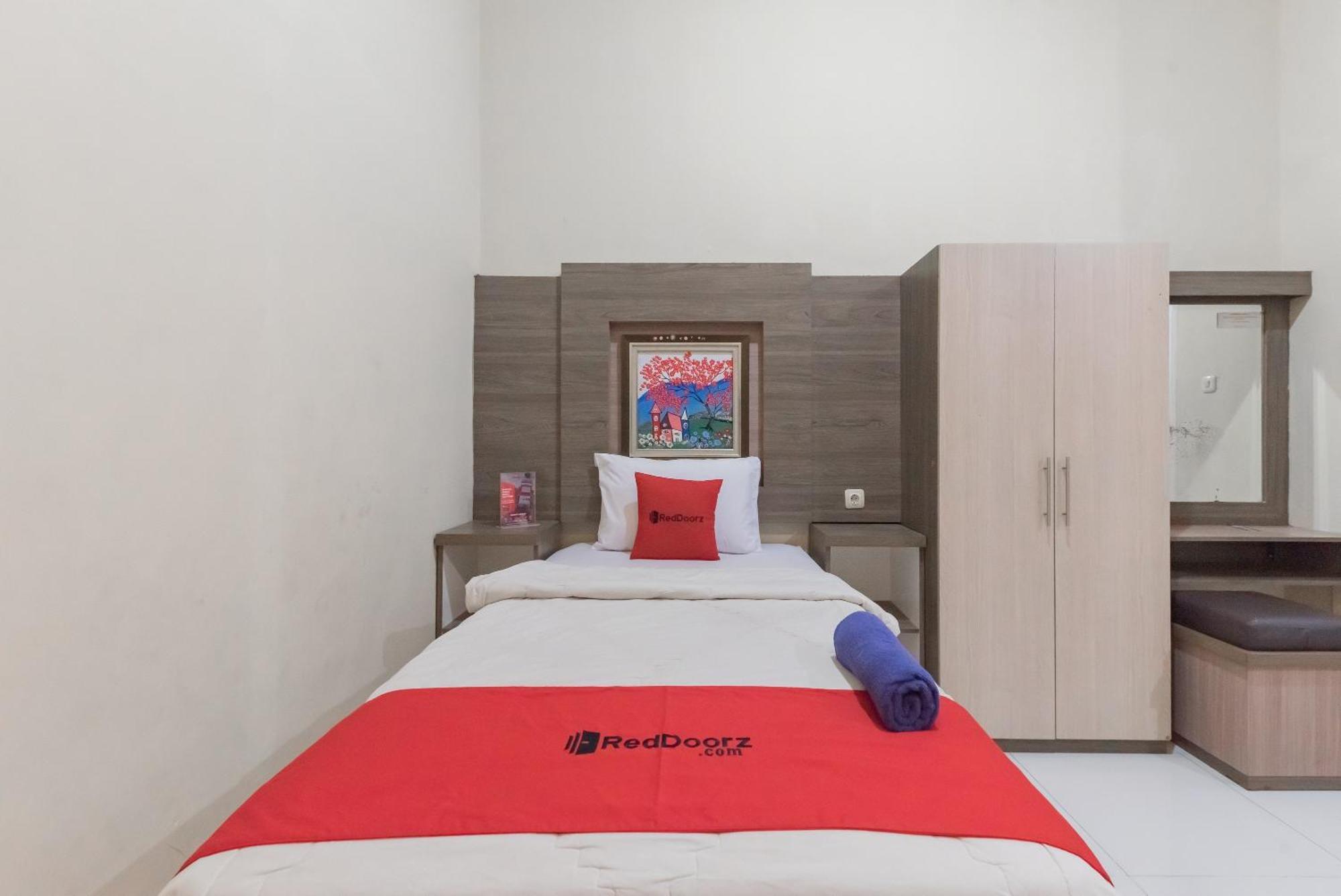 Reddoorz Resort Premium @ Sangkan Hurip Kuningan Ngoại thất bức ảnh