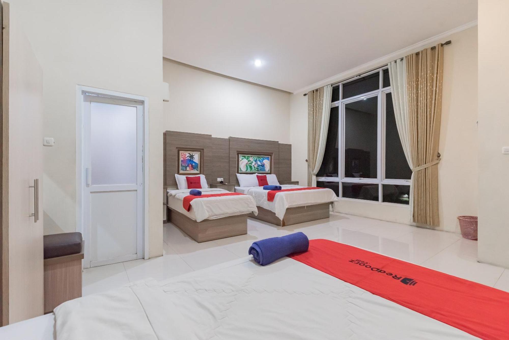 Reddoorz Resort Premium @ Sangkan Hurip Kuningan Ngoại thất bức ảnh