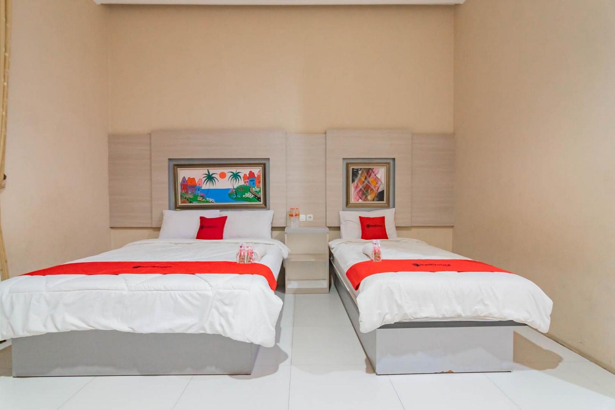 Reddoorz Resort Premium @ Sangkan Hurip Kuningan Ngoại thất bức ảnh