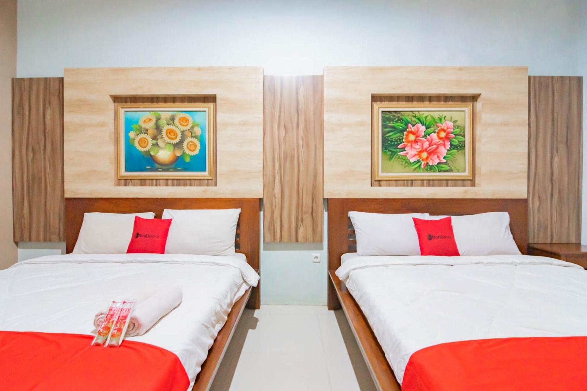 Reddoorz Resort Premium @ Sangkan Hurip Kuningan Ngoại thất bức ảnh